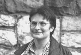 Ruth2.jpg (6240 byte)
